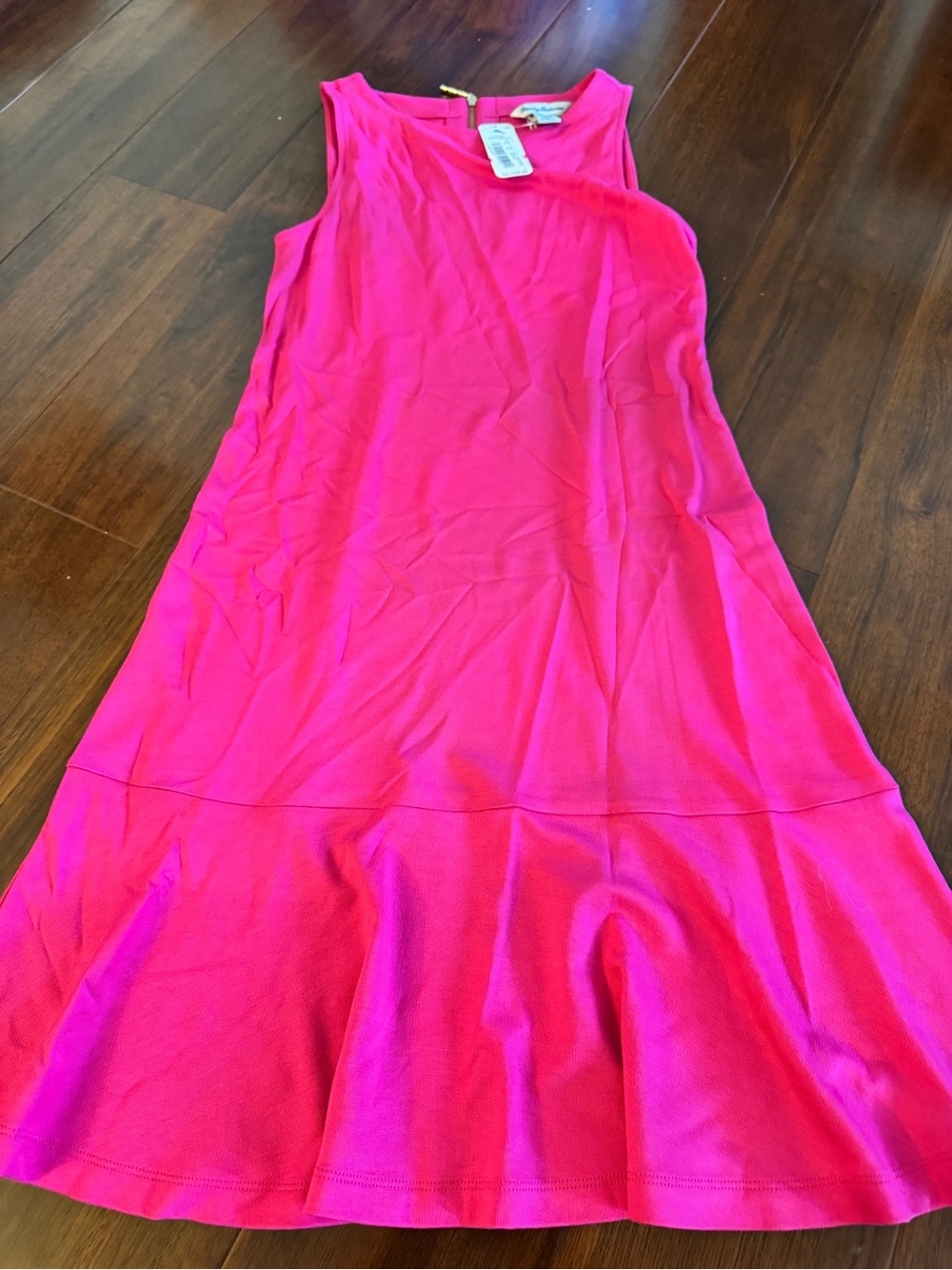 Kids pink top with back zipper